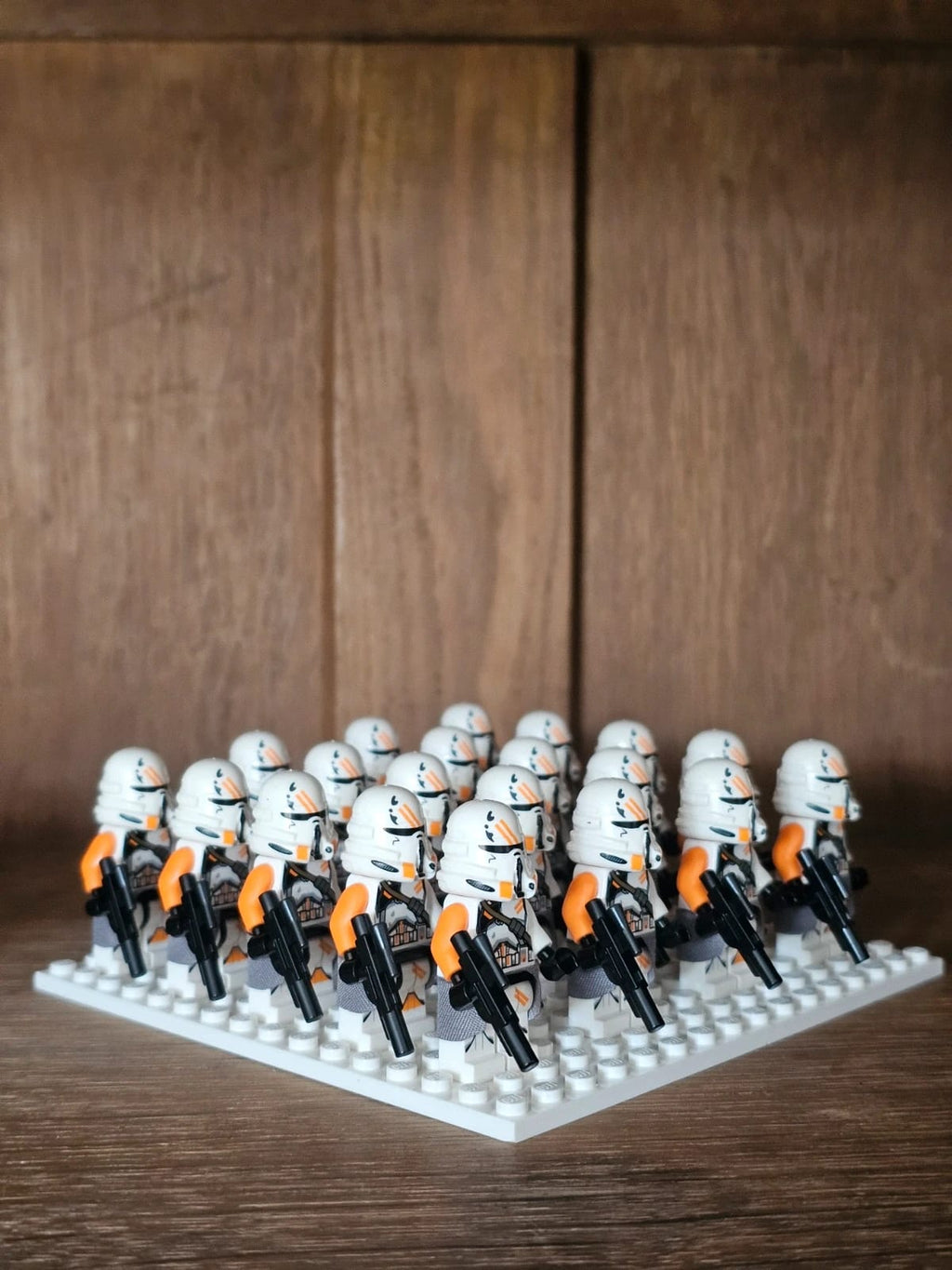 Clone Airborne Trooper Phase 2 – SW0523 Compatible – Star Wars Minifigure Accessory – Army Builder Quality